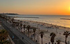 Ha-Yarkon Thirthy Nine